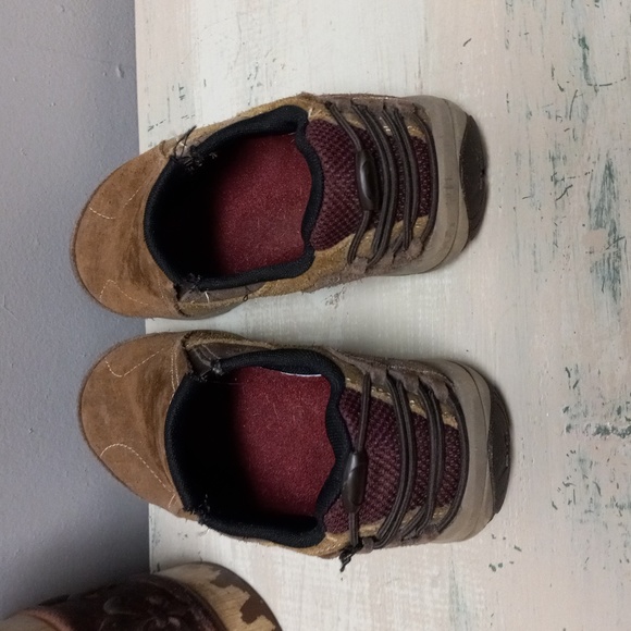 Dark Earth Merrell Performance Footwear - Picture 3 of 10